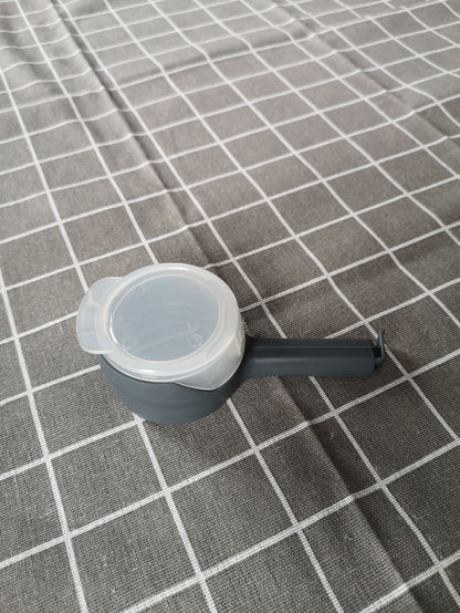 Multi-Functional Food Sealing Clip and Bag Closure
